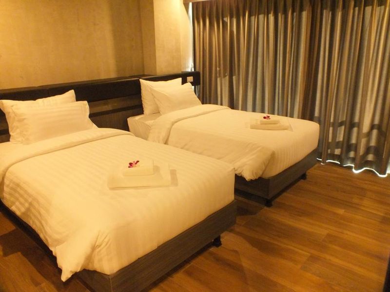 Dsure Hotel Phuket Patong Екстериор снимка
