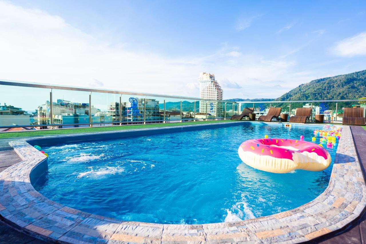 Dsure Hotel Phuket Patong Екстериор снимка