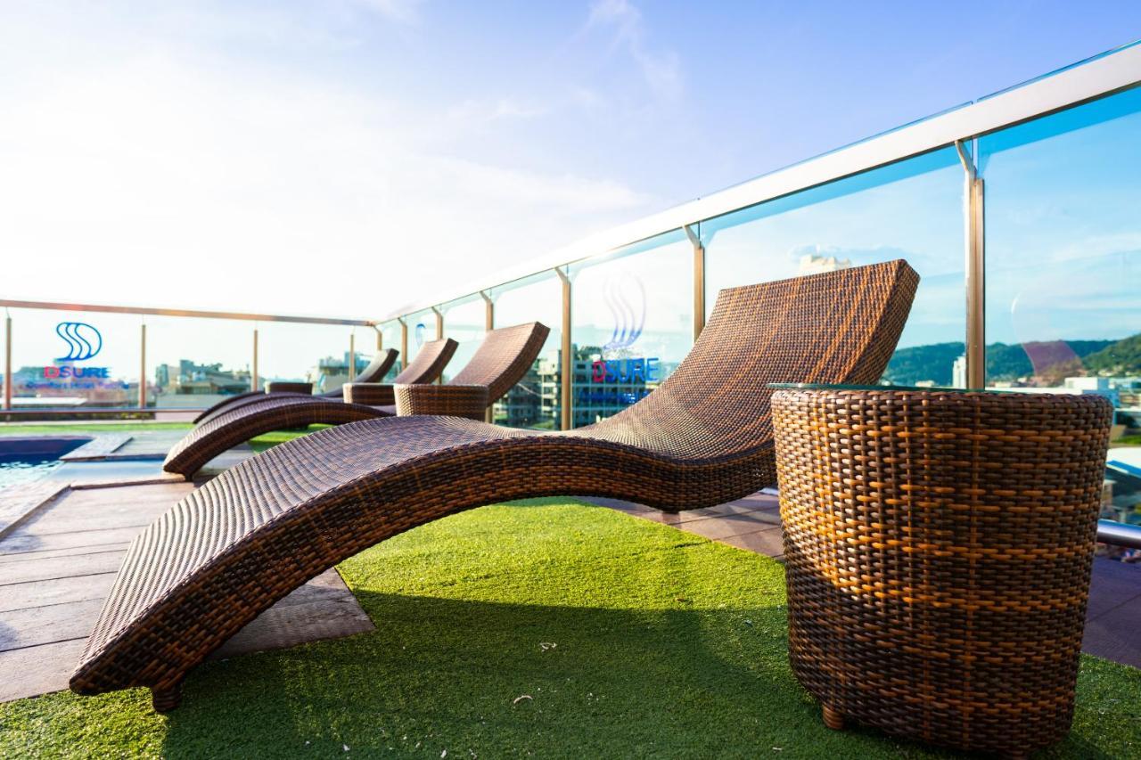 Dsure Hotel Phuket Patong Екстериор снимка